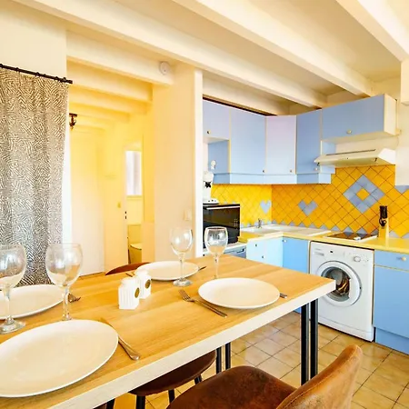 Duplex Pour 4 Personnes 비스카로세